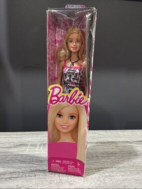 Barbie | NEW: Pink-Tastic!: Barbie in Black, Pink, & White Printed Dress - Doll
